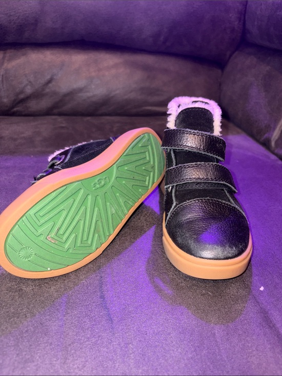 UGG Other - UGG Kids Black Sneakers with Green Outsole and Tan Midsole